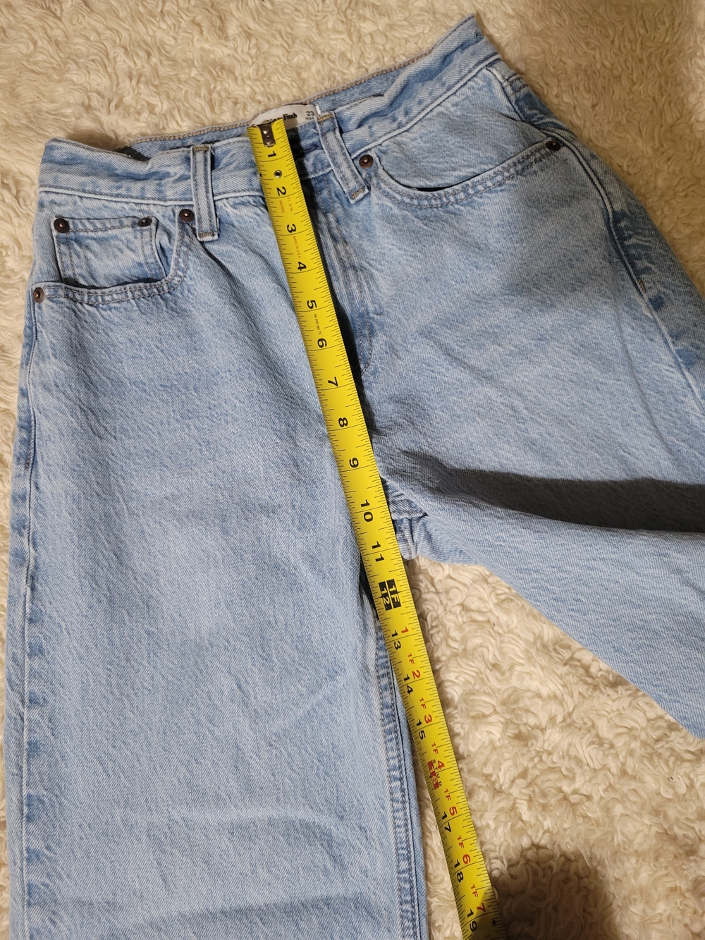 Abercrombie High Rise Loose Jean Light Blue Cotton Lyocell Blend W23 X L26 - Picture 10 of 16
